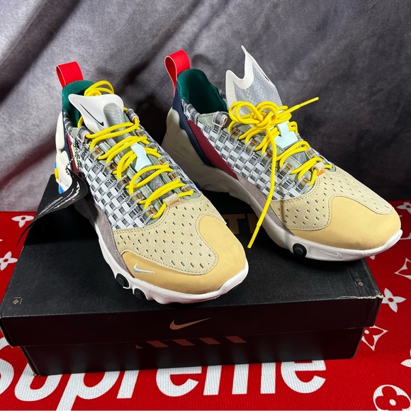 ❤️! BNIB Nike react sertu multicolor size 7.5 mens 9 womens - Picture 2 of 7